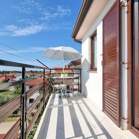 Apartment Marinela