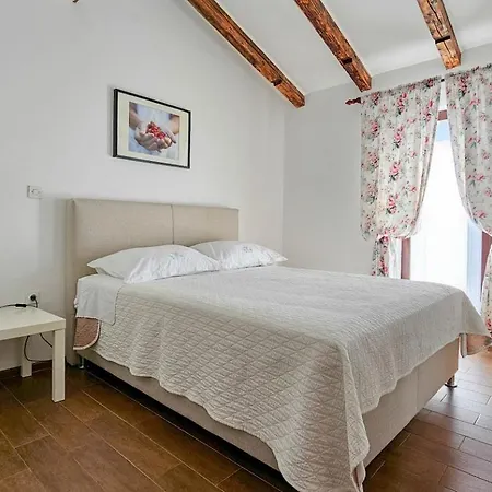 Marinela Apartman Novigrad Istria